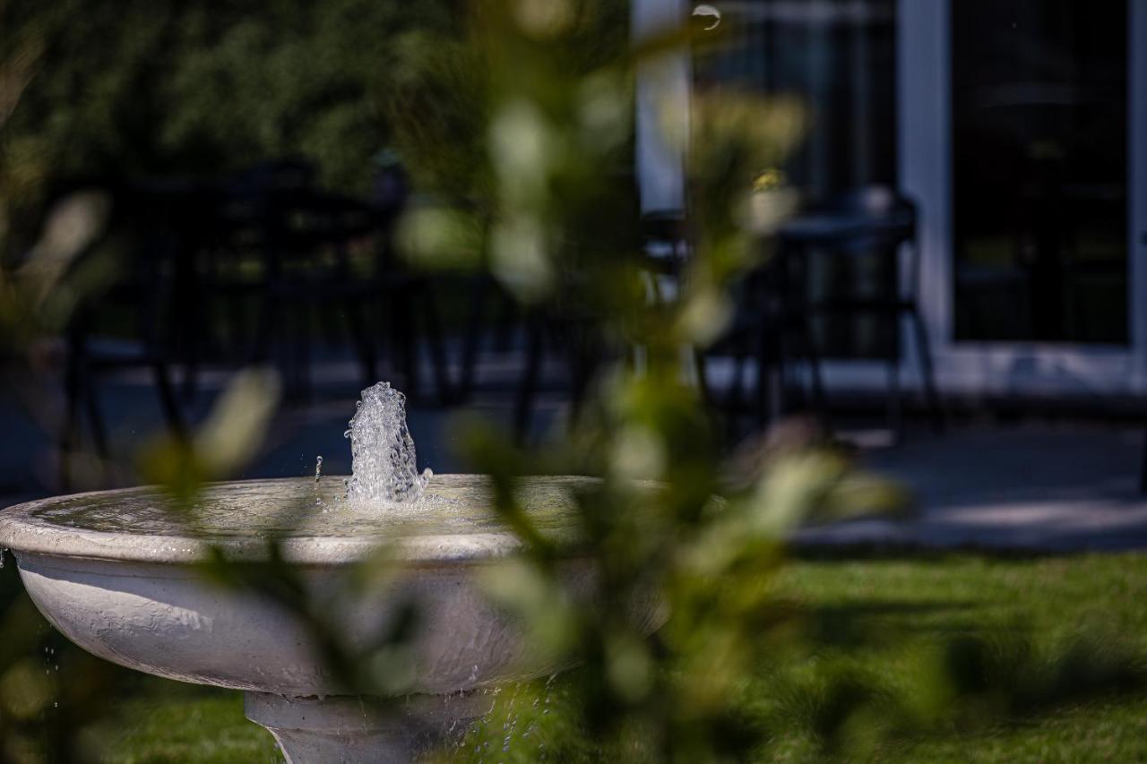 Boetiekhotel Burgemeesterhuys Beringen Buitenkant foto